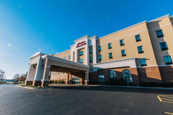 Hampton Inn By Hilton And Suites Effingham image 2